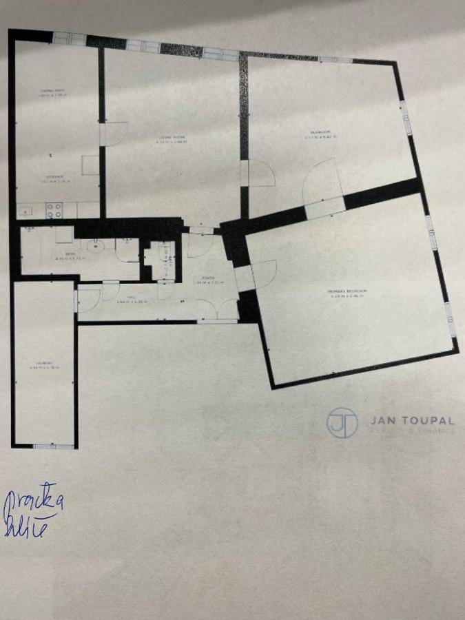 Apartments Tomkova Hradec Kralove Luaran gambar
